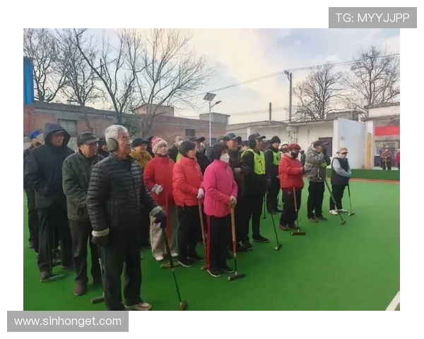 银龄挥杆燃赛场！近 300 名老年运动员门球交锋